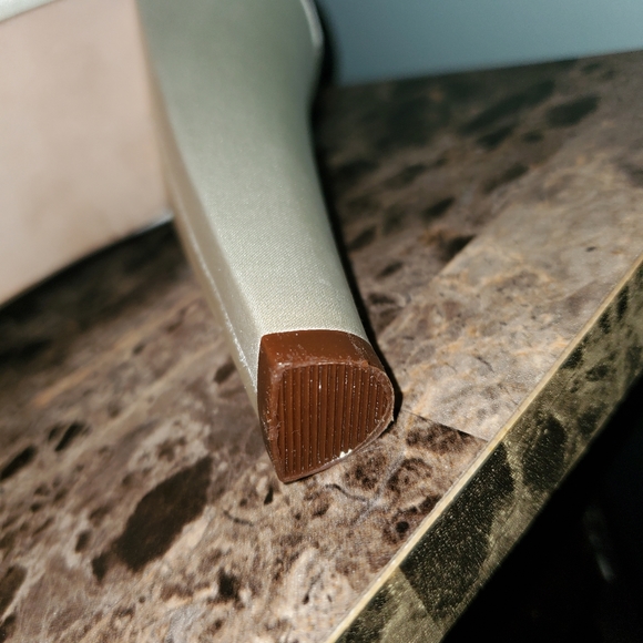 NWOT Benjamin Adam Scarlett Silk Ivory shoes - Picture 6 of 7